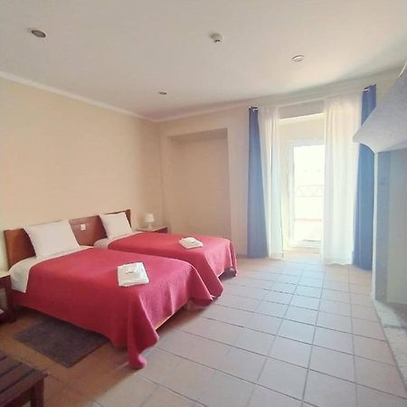 Residencia D'Atalaia Hotel Fronteira Luaran gambar